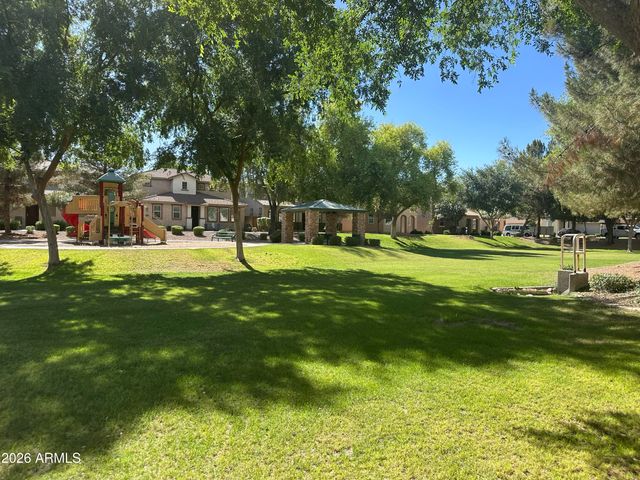 4063 E MILKY Way, Gilbert, AZ 85295