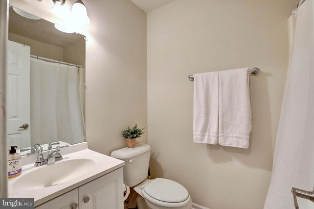 4519 APPLEDALE CT, Marshall, VA 20115