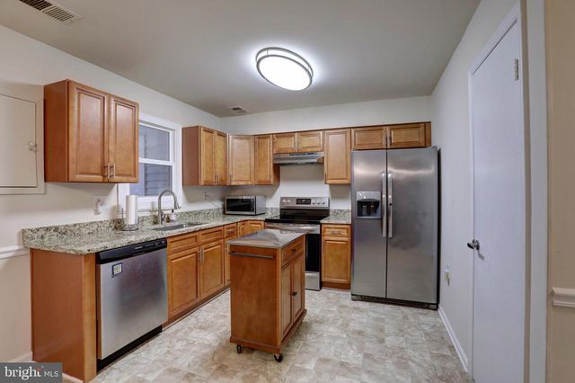 4519 APPLEDALE CT, Marshall, VA 20115