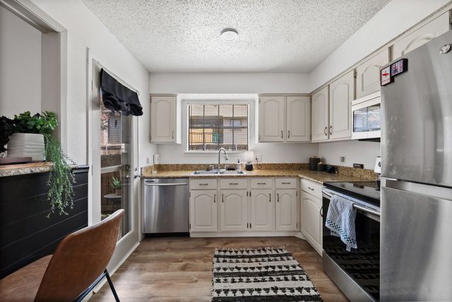 5335 Bent Tree Forest Drive 144, Dallas, TX 75248