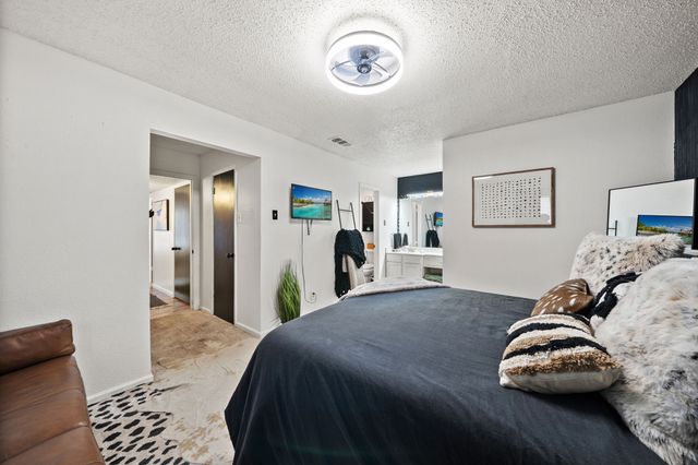 5335 Bent Tree Forest Drive 144, Dallas, TX 75248