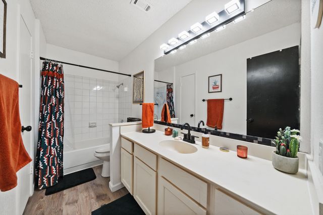 5335 Bent Tree Forest Drive 144, Dallas, TX 75248