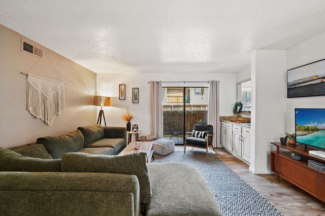5335 Bent Tree Forest Drive 144, Dallas, TX 75248