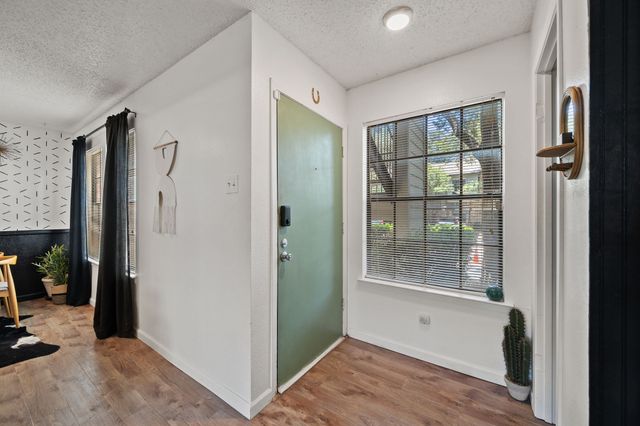 5335 Bent Tree Forest Drive 144, Dallas, TX 75248