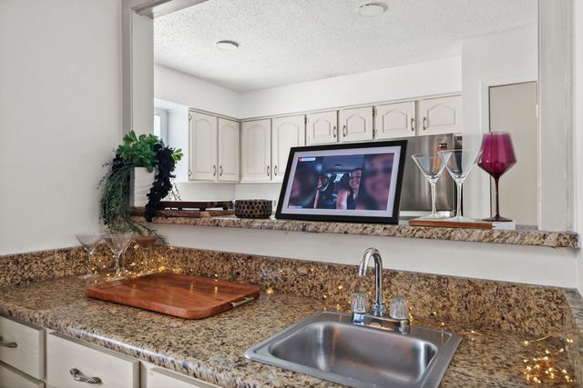 5335 Bent Tree Forest Drive 144, Dallas, TX 75248