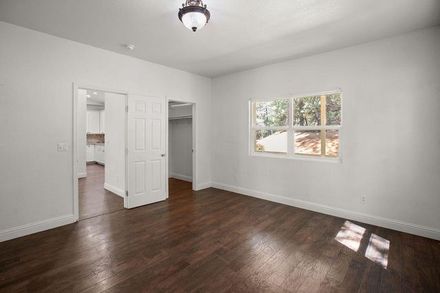6221 Pine Needle Ln, Placerville, CA 95667