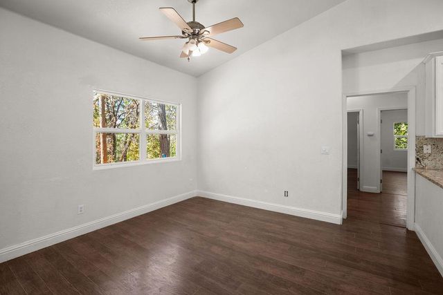 6221 Pine Needle Ln, Placerville, CA 95667