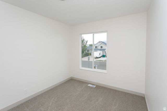 5515 S 4175 W, Roy, UT 84067