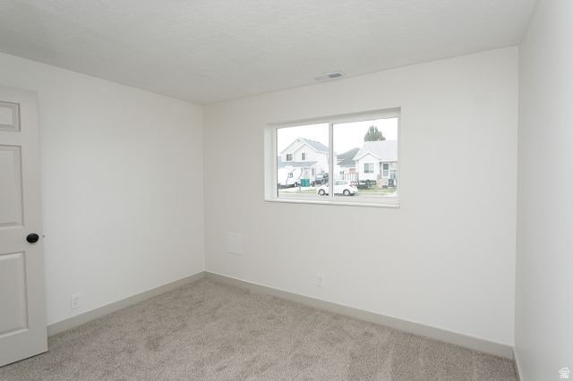 5515 S 4175 W, Roy, UT 84067