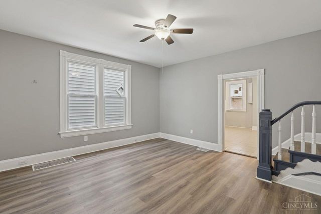 3 W Seventy Third Street, Cincinnati, OH 45216