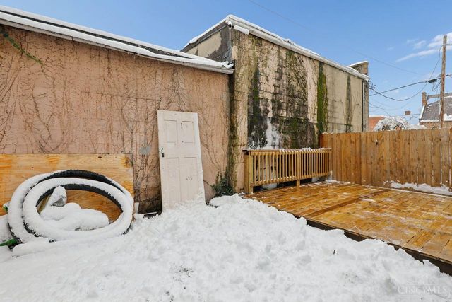 3 W Seventy Third Street, Cincinnati, OH 45216