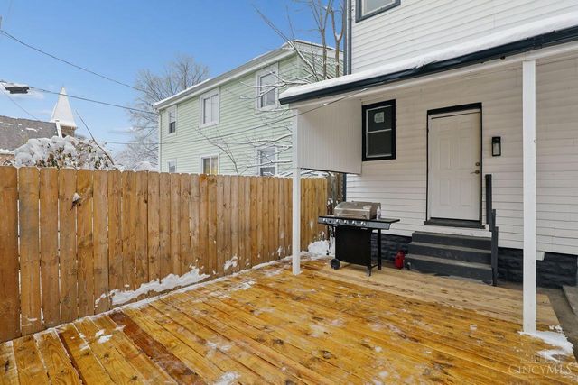 3 W Seventy Third Street, Cincinnati, OH 45216