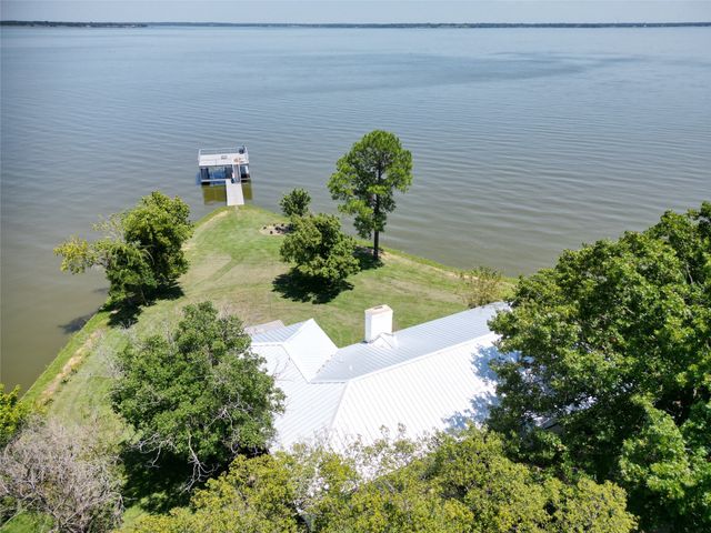 8731 Lakeshore Drive, Kemp, TX 75143