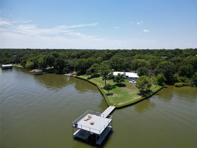 8731 Lakeshore Drive, Kemp, TX 75143