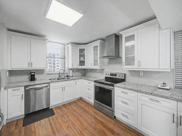 18181 NE 31st Court 1807, Aventura, FL 33160