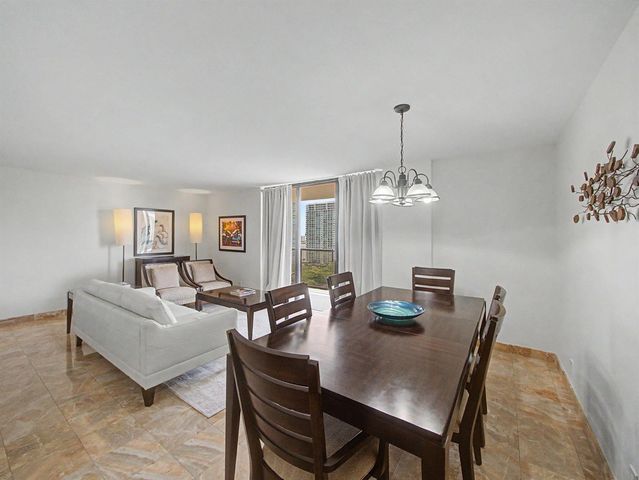 18181 NE 31st Court 1807, Aventura, FL 33160