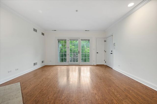 2536 Mcdaniel Avenue 402, Evanston, IL 60201