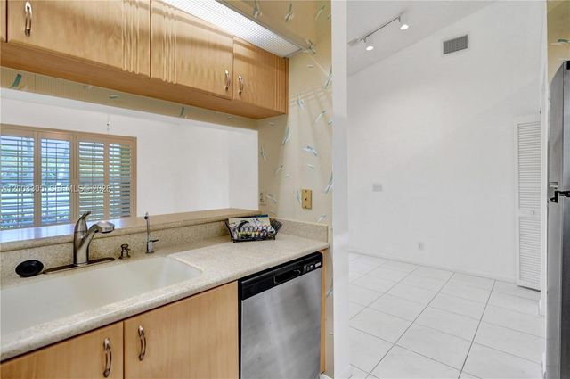 7597 Red Ruby Dr, Delray Beach, FL 33446