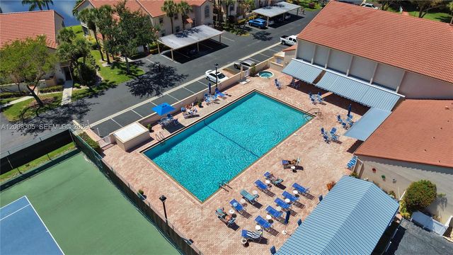 7597 Red Ruby Dr, Delray Beach, FL 33446