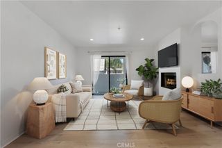 17735 Kinzie Street 304, Northridge, CA 91325