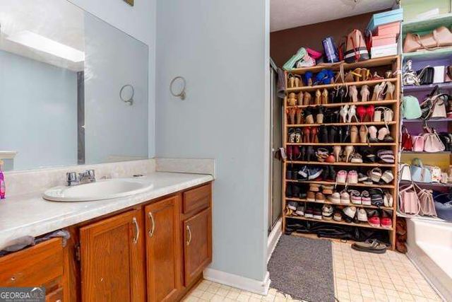 563 Presidential Drive, Dallas, GA 30157