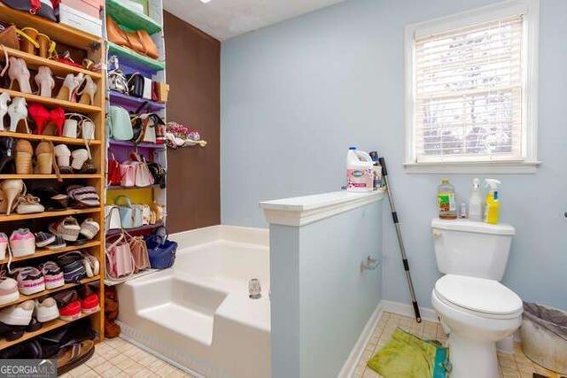 563 Presidential Drive, Dallas, GA 30157