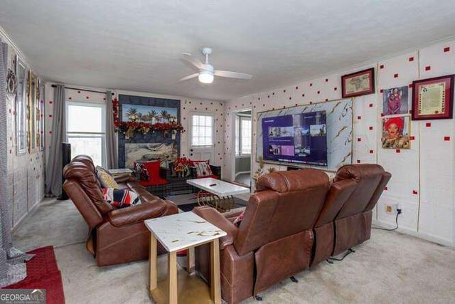 563 Presidential Drive, Dallas, GA 30157