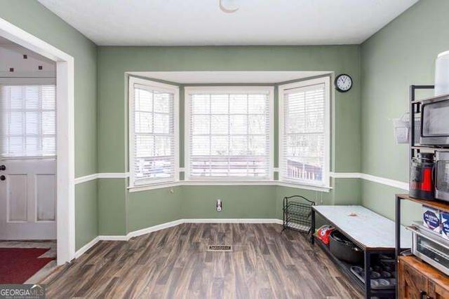 563 Presidential Drive, Dallas, GA 30157