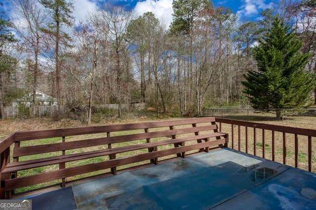 563 Presidential Drive, Dallas, GA 30157