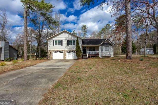 563 Presidential Drive, Dallas, GA 30157