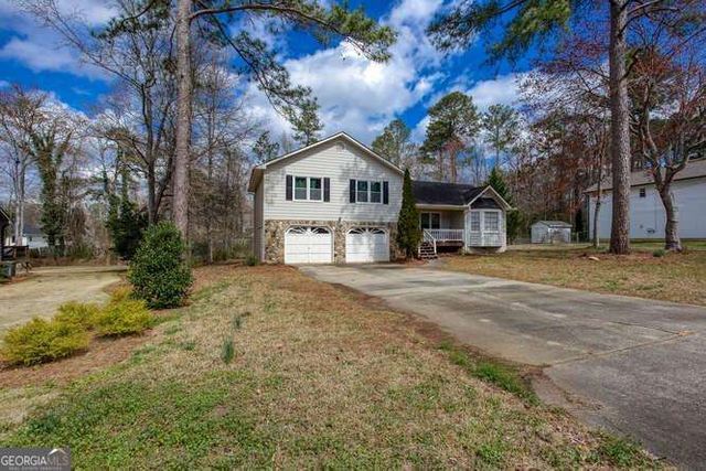 563 Presidential Drive, Dallas, GA 30157