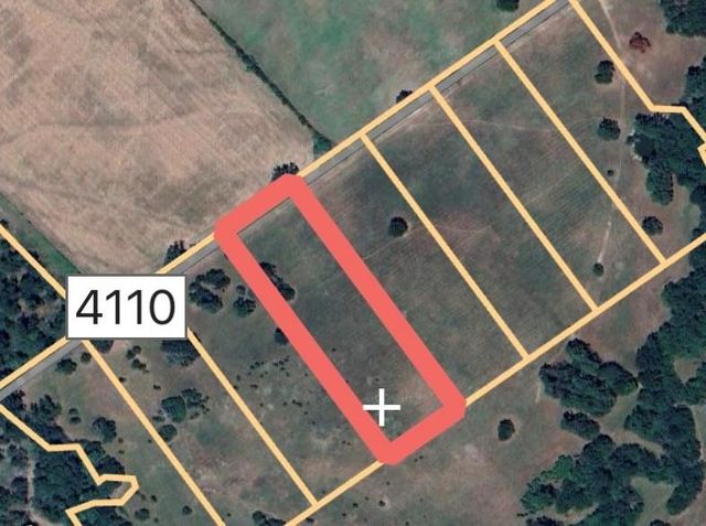 877 County Road 4110, Crockett, TX 75835