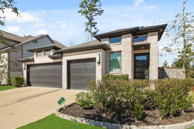 906 Sendero Trail, Conroe, TX 77304