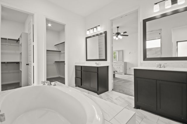 906 Sendero Trail, Conroe, TX 77304