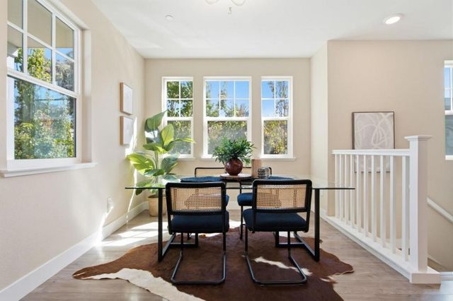 350 Circuit Way, Mountain View, CA 94043