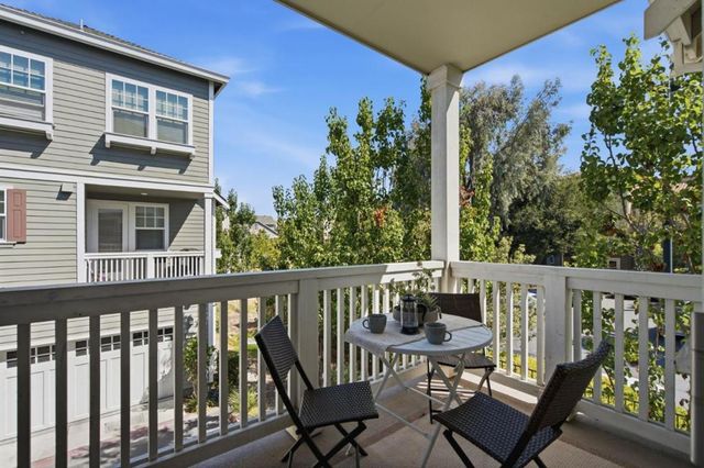 350 Circuit Way, Mountain View, CA 94043