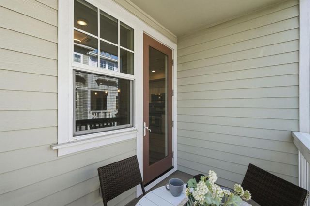 350 Circuit Way, Mountain View, CA 94043