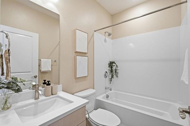 350 Circuit Way, Mountain View, CA 94043