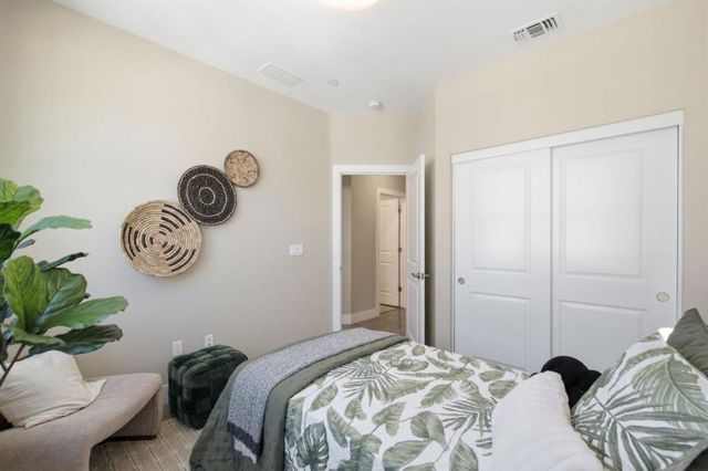 350 Circuit Way, Mountain View, CA 94043