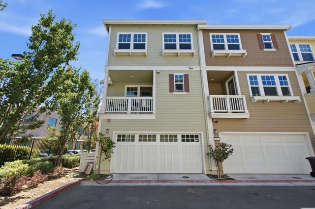 350 Circuit Way, Mountain View, CA 94043