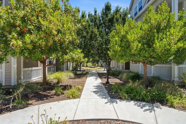 350 Circuit Way, Mountain View, CA 94043