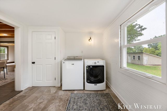 6411 11 Mile Road Ne, Courtland Twp, MI 49341