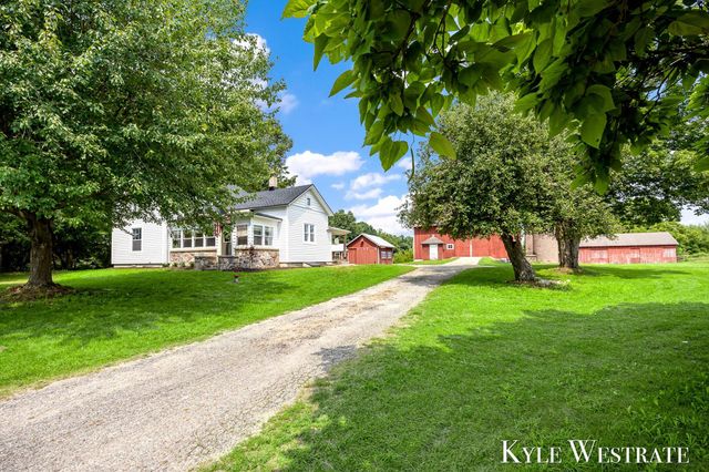 6411 11 Mile Road Ne, Courtland Twp, MI 49341