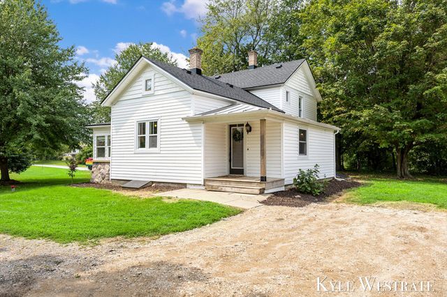 6411 11 Mile Road Ne, Courtland Twp, MI 49341