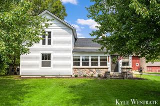 6411 11 Mile Road Ne, Courtland Twp, MI 49341