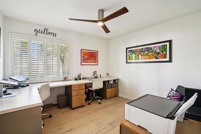 835 N Farrell Drive, Palm Springs, CA 92262