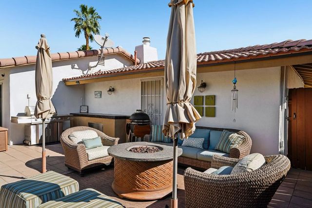 835 N Farrell Drive, Palm Springs, CA 92262