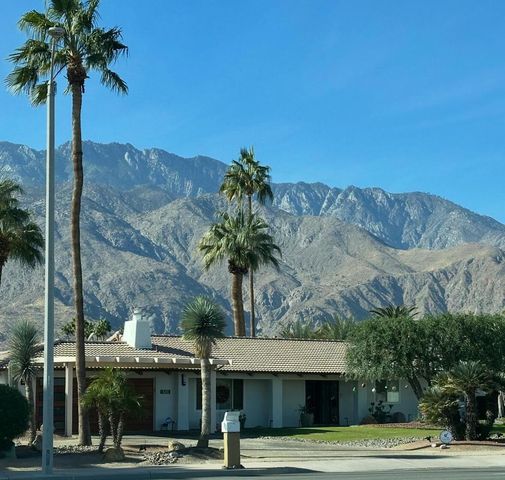 835 N Farrell Drive, Palm Springs, CA 92262