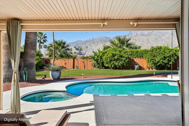 835 N Farrell Drive, Palm Springs, CA 92262