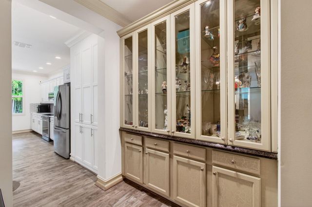 9732 Phipps Lane, Wellington, FL 33414